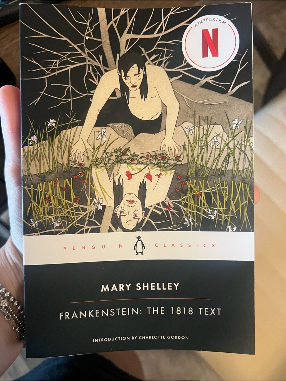 Mary Shelley Frankenstein (Penguin Classics) - Black & Cream Cover